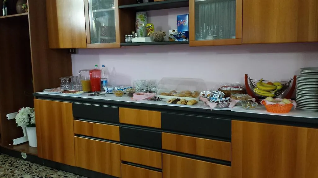 بسكييرا ديل غاردا Hotel Belvedere 2*, بسكييرا ديل غاردا